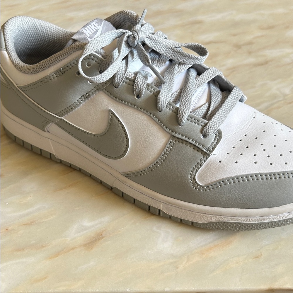 Nike Dunk Low Retro Mens Gray & White Lifestyle Sneakers Size 10 - Picture 13 of 15